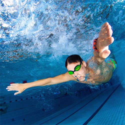 Photographie subaquatique natation en piscine - Frédéric LECHAT, photographe subaquatique.